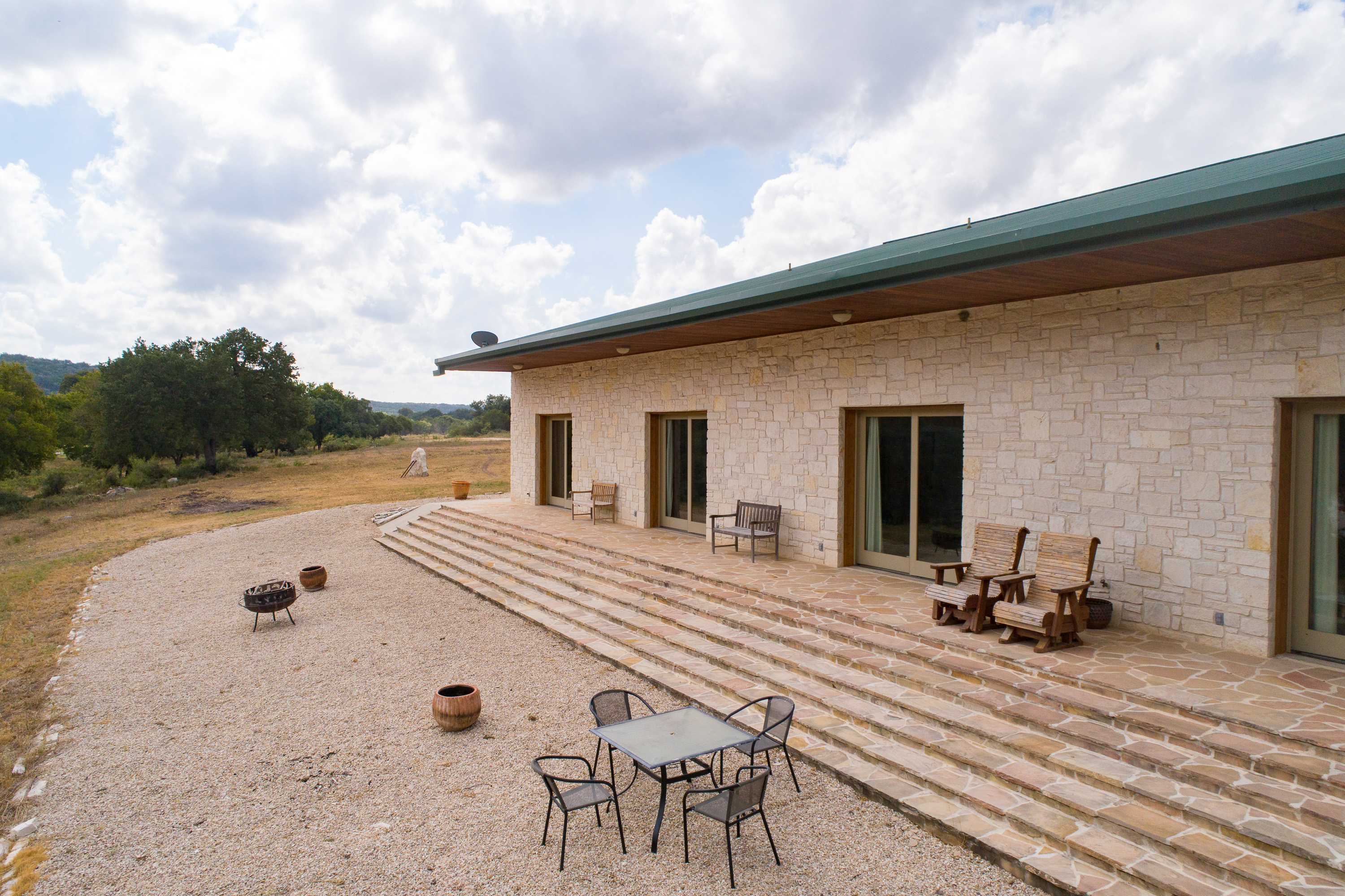 Escondido Ranch Guest Lodge